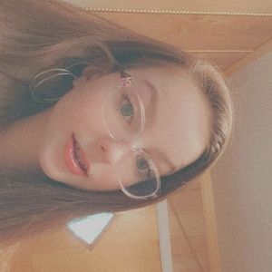 Meet your Posher, Sofia